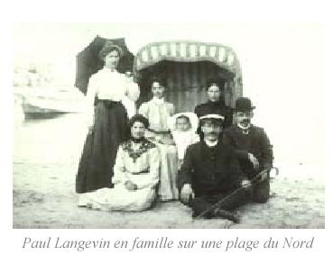 Paul Langevin family on the beach